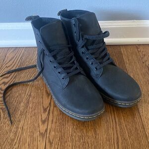 Dr. Marten men’s black boots